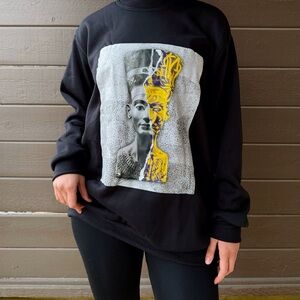 Black Graphic Women Sweater